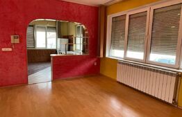 Vând Casă în Oraș cu Curte Proprie și Toate Utilitățile - zona Velența