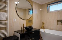 Casa, 4 camere, 130 mp, cartier Episcopia Bihorului