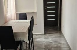 Apartament de vanzare pe Aleea Rogerius