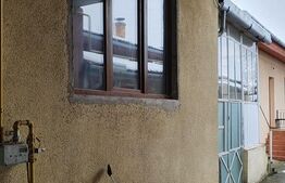 Apartament la casa cu 4 camere, 100 mp, zona Ultracentrala