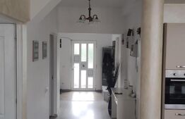 Apartament la casa, 3 camere, 65mp, Oncea
