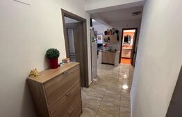 Apartament 3 camere, 60mp, zona Rogerius 