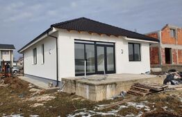 Casa noua cu 4 camere, 102 mp în Oncea