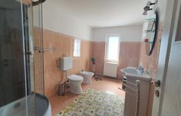 Casă de 200 mp, teren 800 mp, zona Spitalului Județean