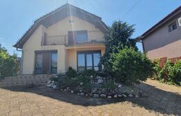 Casă de 200 mp, teren 800 mp, zona Spitalului Județean