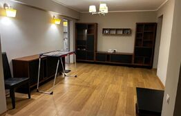 Apartament de 3 camere si 2 bai, decomandat, 75 mp, Cantemir