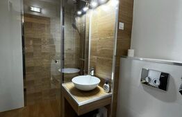 Apartament de 3 camere si 2 bai, decomandat, 75 mp, Cantemir