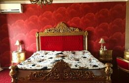 Casă de lux cu panoramă deasupra orașului