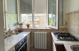 Apartament cu doua camere in zona rogerius, cu loc de parcare