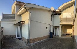 Spatiu comercial la casa cu chirias de vanzare, zona Nymphaea