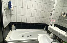 Apartament spatios, 3 camere, 82 mp, zona Calea Aradului