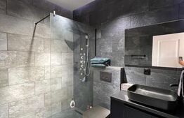 Casă luxuriantă în ansamblu nou, în dezvoltare, zona deosebită