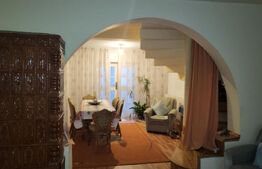 Casa familiala, 5 dormitoare, Sanmartin, central 