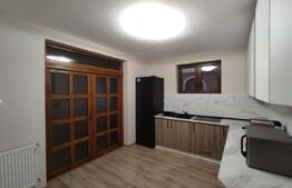 Casa cu 8  camere, 400mp, zona Samartin