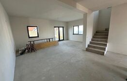 Casa duplex pe doua nivele cu suprafata utila 114mp in Santandrei