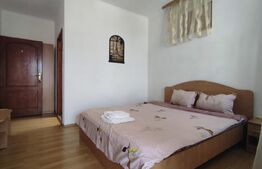 Ocazie!Pensiune Baile 1 Mai,vizavi de Complex Venus,suprafata construita 1677 mp