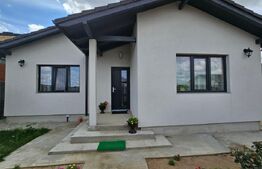 Casa mobilata cu garaj înalt/atelier, in Santandrei, 571mp teren