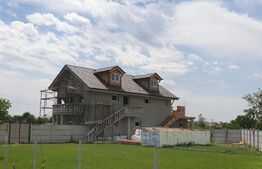 Pensiune în apropriere de Centura Oradea, 360 mp utili, 2600 mp teren