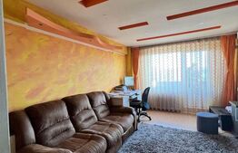 Anunț de Vânzare: Apartament Spațios cu 4 Camere