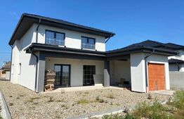 Casa de 4 camere, 300 mp, teren 850 mp, in Cihei