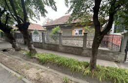 Oportunitate Teren 809mp cu Casa veche Demolabila/Renovabila