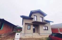Casa finisata P+M, in Cihei, 150 mp util, 300 mp teren