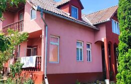 Casa renovabila situata in Sanmartin cartier Beverly Hils