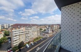 Apartament 3 camere, 70mp,  zona  Luceafaru