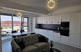 Apartament 3 camere, 70mp,  zona  Luceafaru