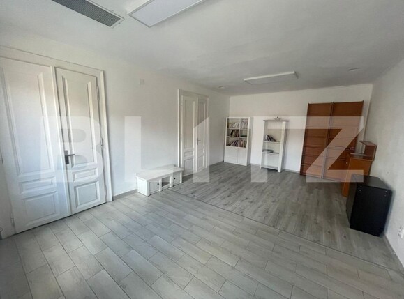 Casa de vânzare 3 camere Central - 152546CV | BLITZ Oradea | Poza3