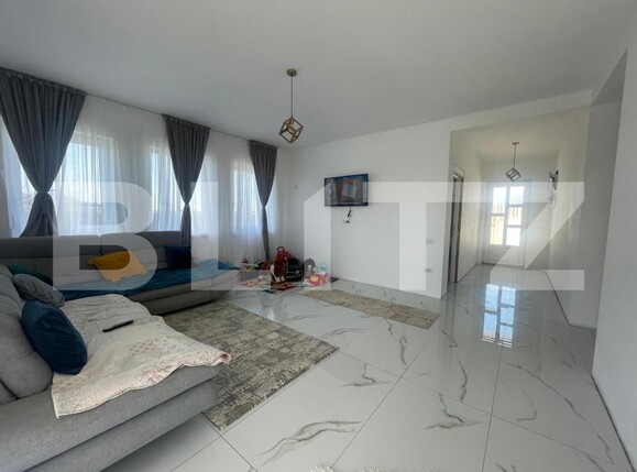 Casa de vânzare 4 camere Nord-Vest - 152555CV | BLITZ Oradea | Poza1