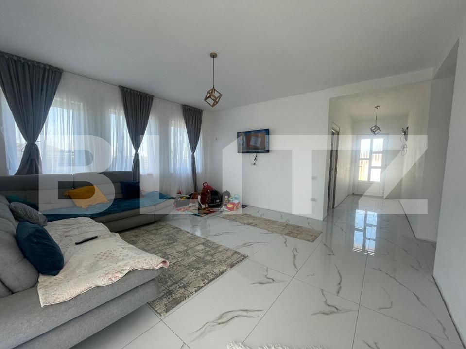 Casa de vânzare 4 camere Nord-Vest - 152555CV | BLITZ Oradea | Poza1