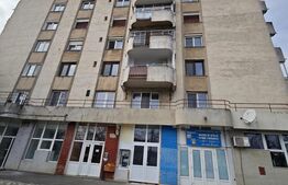 Apartament 4 camere, Cantemir