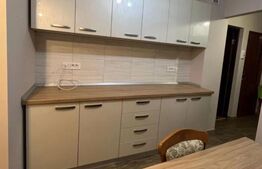 Apartament de 3 camere, 64 mp, decomandat, Velenta