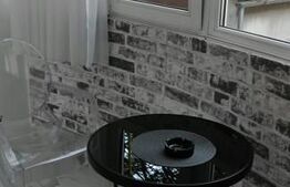 Proprietate ultracentrala langa magazinul Crisul - 305 mp utili