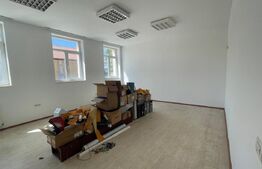 Oportunitate Hale industriale și clădiri de birouri de vanzare 