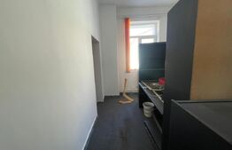 Oportunitate Hale industriale și clădiri de birouri de vanzare 