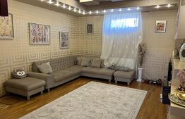 Casă ultracentrală 4 camere în Oradea