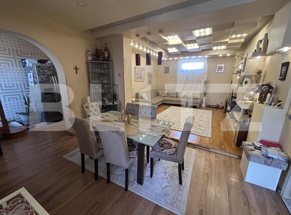 Casa de vânzare 4 camere Central - 153752CV | BLITZ Oradea | Poza1