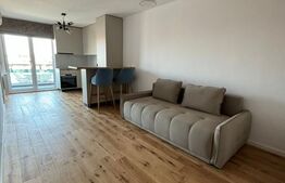 Chirie de 2 camere, modern, prima inchiriere, cu parcare