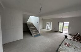 Casă 4 Camere Semifinisata