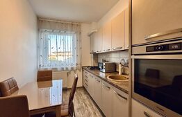 Apartament, 2 camere, decomandat, zona Prima Onestilor