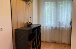 Apartament, 3 camere, zona Aluminei