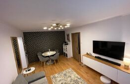 Apartament, 3 camere, zona Aluminei