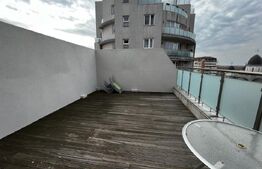 Apartament de 3 camere, decomandat, cartierul Luceafarul- Decebal