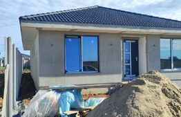 Super oferta, casa la cheie, la intrare in Santandrei in spate la Mega Images