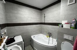 Apartament de 3 camere, decomandat, 60 mp, Prima Nufarul