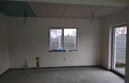 Casa, 4 camere, 104 mp, zona Oncea