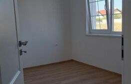 Casa semifinisata cu 4 camere, 135 mp utili, 500 mp teren