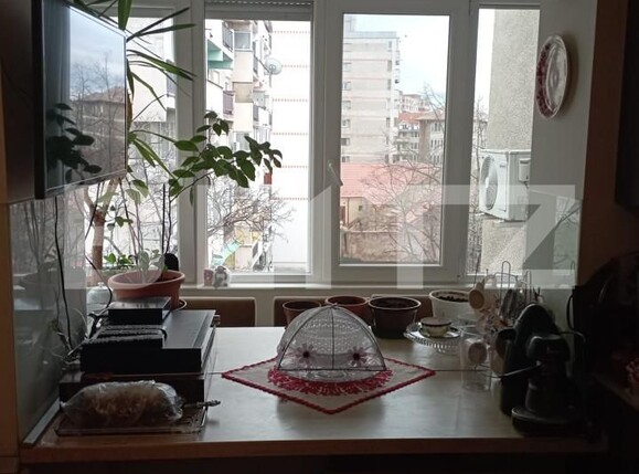 Apartament de vânzare 4+ camere Ultracentral - 159300AV | BLITZ Oradea | Poza25